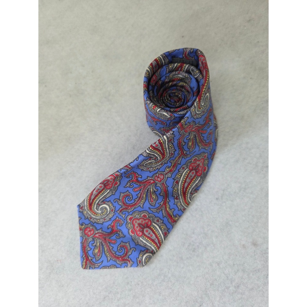 Lord & Taylor The Mans Shop Blue Paisley Silk Tie Made in USA Italian Fabric